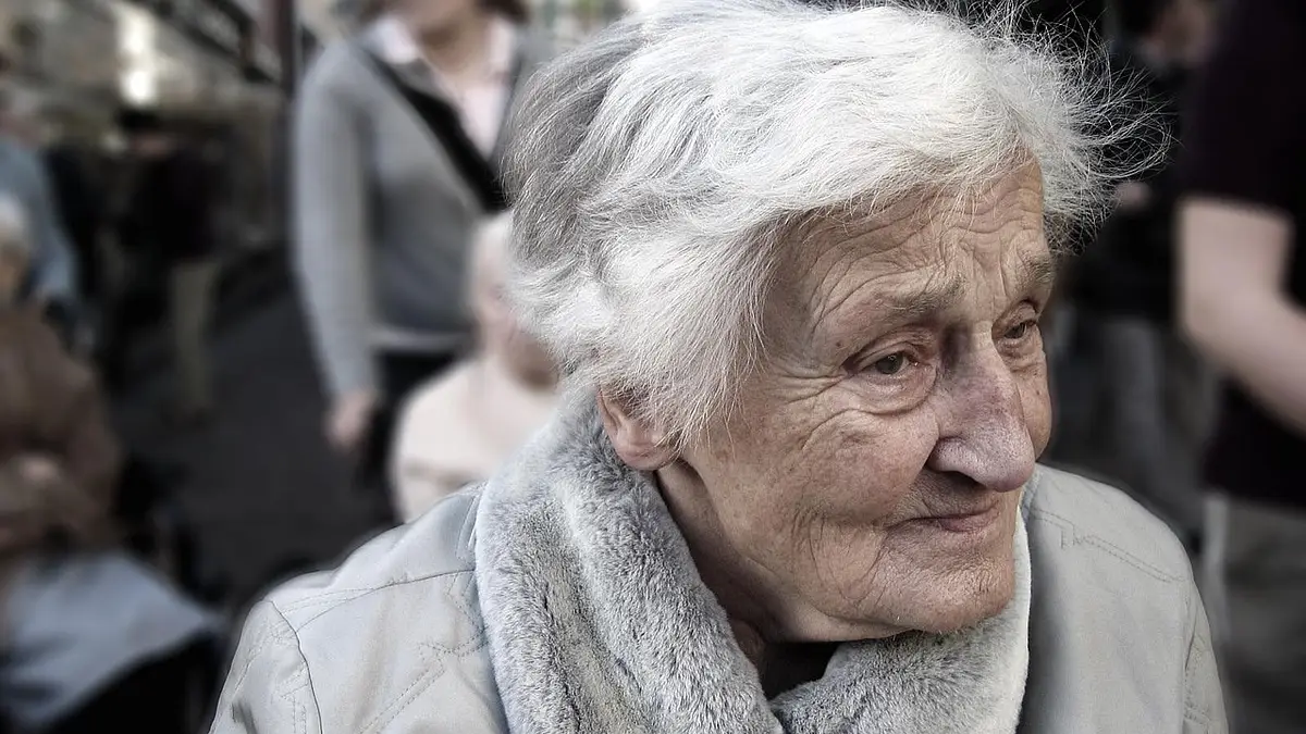 Deska ćwiczenia: 6 wariantów na płaski brzuch i lepszą posta
