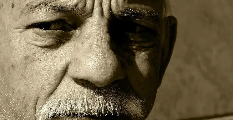 Czapka męska The North Face - jak nosić?