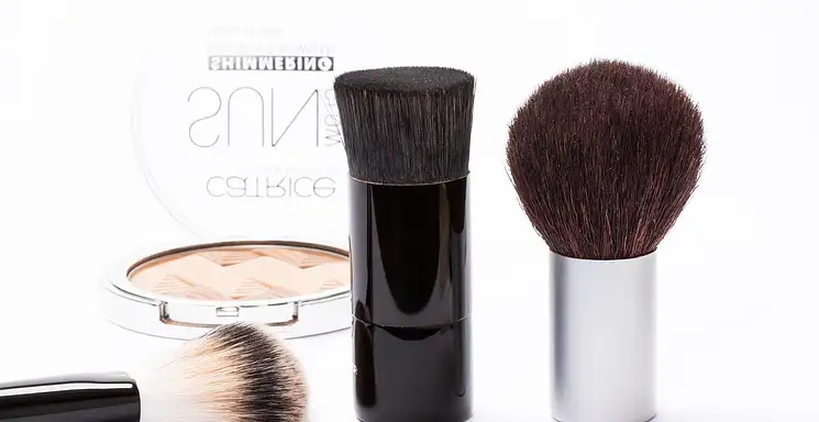 Laseroterapia na trądzik: czy działa?