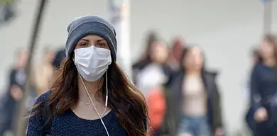 Domowe sposoby na przesuszone włosy