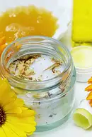 Balsam do ust: czym się kierować przy wyborze?