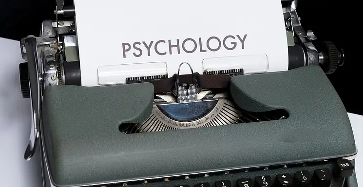 Amnezja: przyczyny, objawy i leczenie – dowiedz się więcej