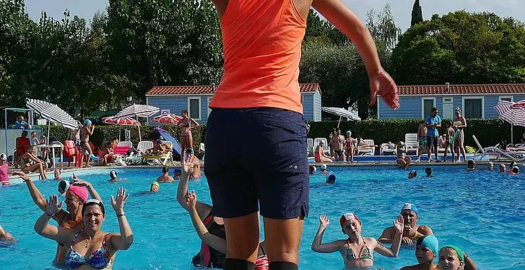 Aqua aerobik a odchudzanie – skuteczny trening w wodzie